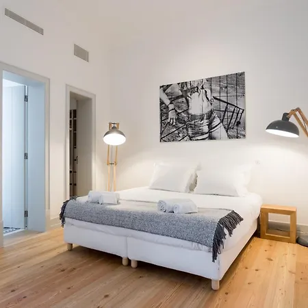 My Lx Flat Baixa Alfama Апартаменты *